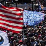 Milioane de oameni se protesteaza in America impotriva lui Trump