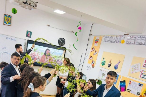 ACTIVITATE EDUCATIONALA PENTRU SARBATOREA FLORIILOR LA TARGOVISTE