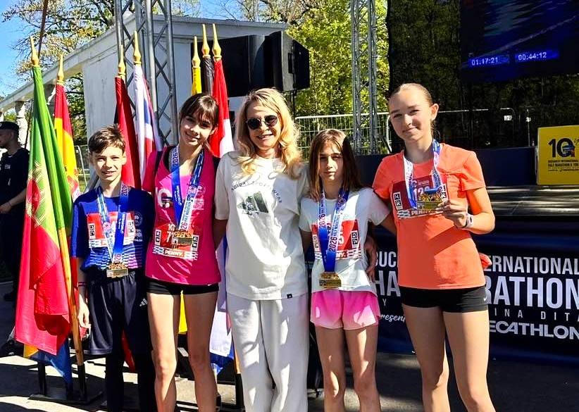 Doi atleti de la CS Targoviste pe podium la Maratonul International de Semimaraton Bucuresti organizat de Constantina Dita