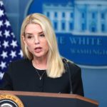 Domnul Trump a destituit o pe Pam Bondi procurorul general al Statelor Unite