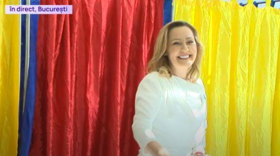 Elena Lasconi audiate de DIICOT in cazul fotografiilor manipulate