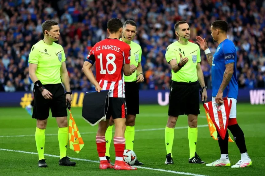 Fluier romanesc la cel mai mare Campionat Mondial din istorie Istvan Kovacs Mihai Marica si Ferencz Tunyogi vor reprezenta arbitrajul romanesc la Campionatul Mondial 2026