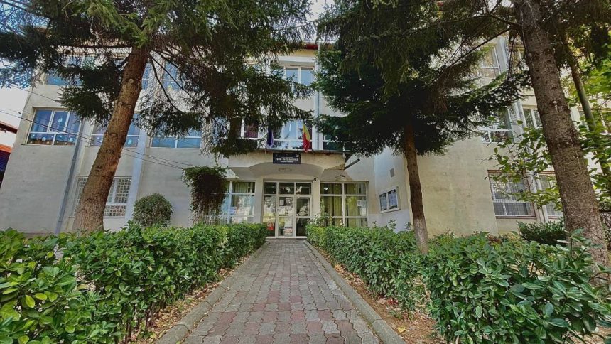 Investitie de 32 de milioane de lei la Scoala Paul Banica din Targoviste Unitatea va fi reabilitata si consolidata din punct de vedere seismica