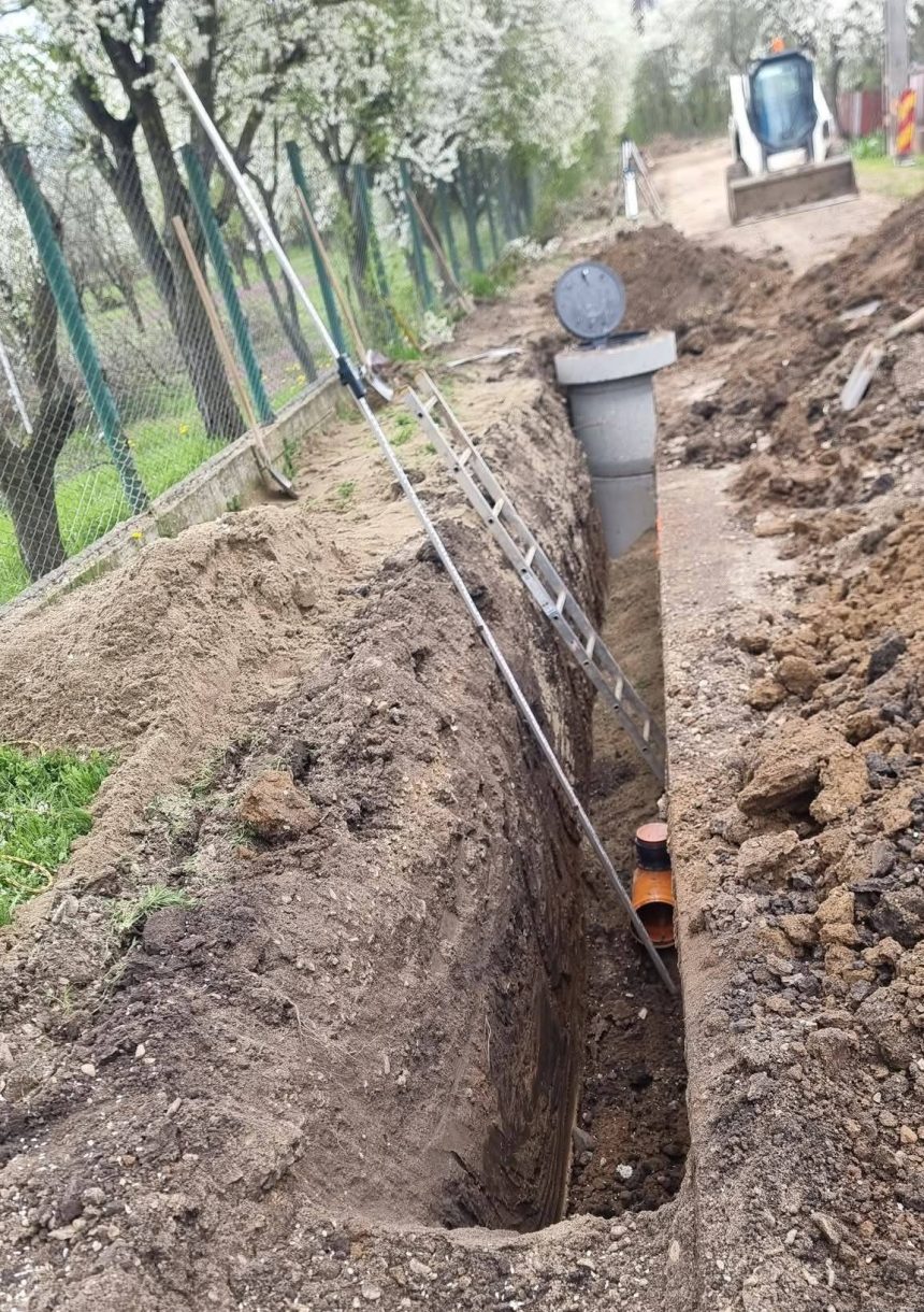 La Nucet au inceput lucrarile pentru sistemul de canalizare o investitie importanta in infrastructura utilitatilor