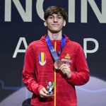 Matei Radu medaliat cu bronz la Campionatele Mondiale de scrima din Brazilia Tricolorul a urcat pe podium la sabie cadeti