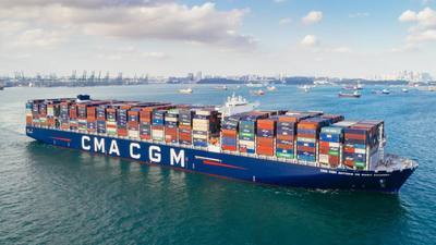 O nava franceza a traversat stramtoarea Hormuz