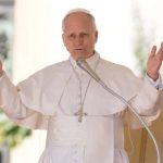 Papa Leon Lumea este distrusa de cativa tirani dar este unita de multi frati si surori care o sprijina
