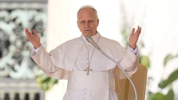 Papa Leon Lumea este distrusa de cativa tirani dar este unita de multi frati si surori care o sprijina