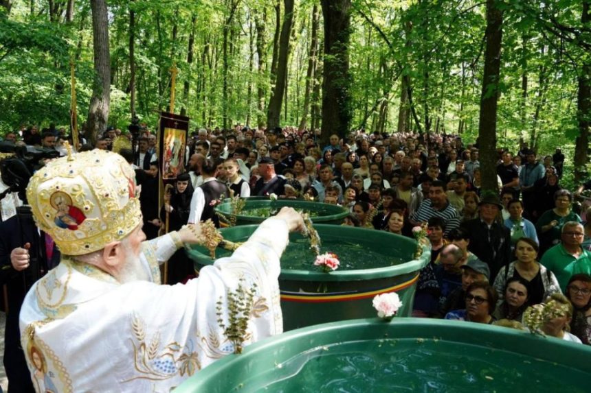 VINERI 17 APRILIE 2026 LA MANASTIREA NUCET SE VOR DESFASURA CEREMONIILE CU OCAZIA SARBATORII IZVORUL TAMADUIRII