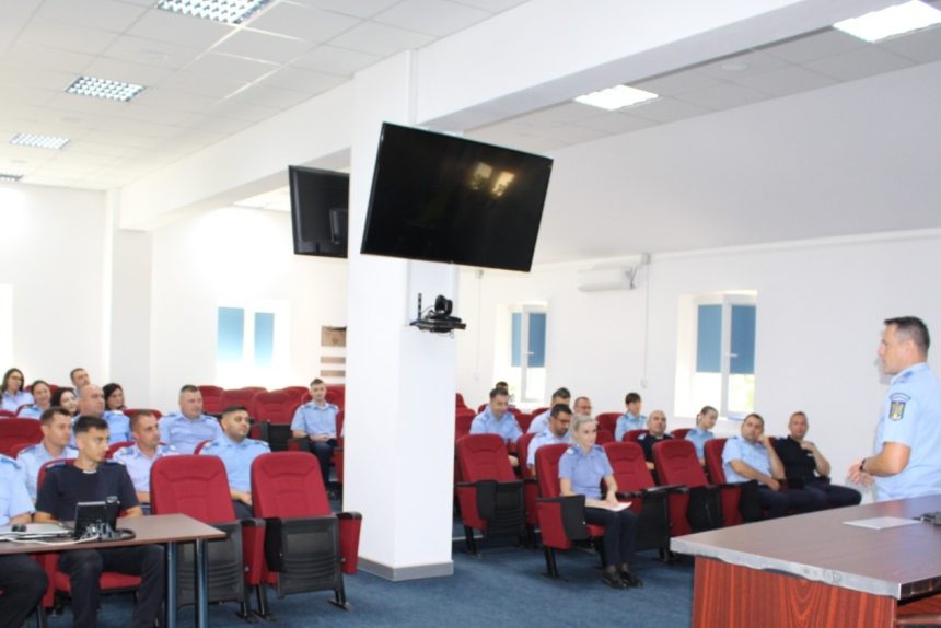 32 de cadre militare promovate in rang la Jandarmeria Dambovita
