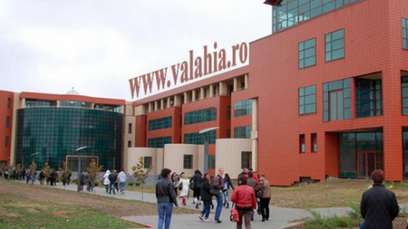 ADMITERE LA FACULTATEA DE SCIINTE POLITICE LITERE SI COMUNICARE LOCURILE UNDE TE POTI INSCRIE IN SEPTEMBRIE