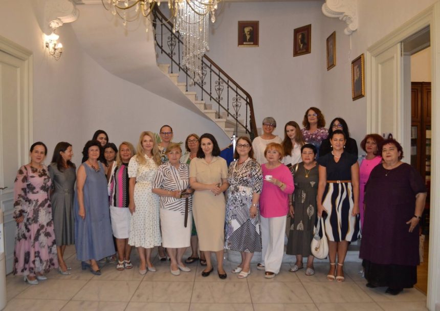 Agnes Erich printre cei 10 mentori ai unui nou program initiat de Academia Oamenilor de Stiinta din Romania