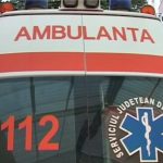 Ambulanta atacata cu bate si topoare la Cluj dupa ce un clip pe TikTok a promovat ideea ca exista ambulante care rapesc copii