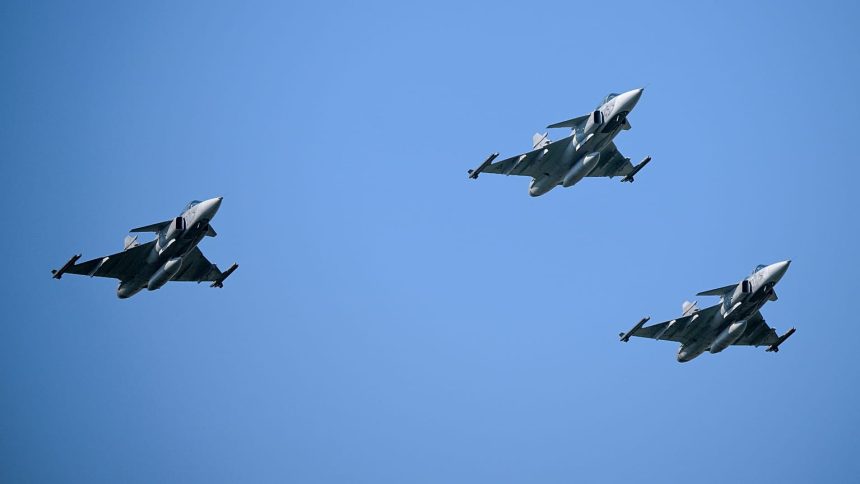 Avion de vanatoare Gripen din Ungaria prabusit in Ungaria