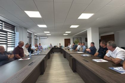 Campania Antreprenor in Dambovita a ajuns la Gaesti unde s au discutat si actualizarea codurilor CAEN