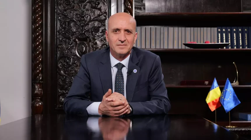 Cine mai pregateste elevii pentru o meserien Sorin Ion din Dambovita atrage atentia asupra crizei de personal din liceele tehnologice