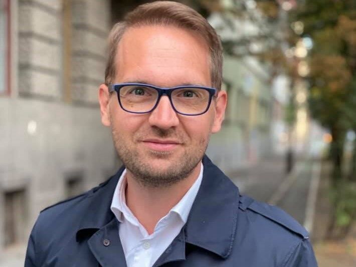 Dominic Fritz dupa decizia CCR Drumul meu continua la CEDO unde telefoanele din Kiseleff nu ajung