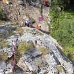 Inainte de interventiile montane exista ore intregi de pregatire Viitorii salvatori din Dambovita se antreneaza pentru Evaluarea Nationala Salvamont