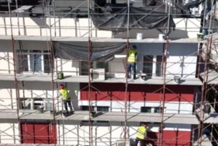 Liceul Teoretic Ion Heliade Radulescu din Targoviste judetul Dambovita Corp C4 va fi supus unei renovari energetice