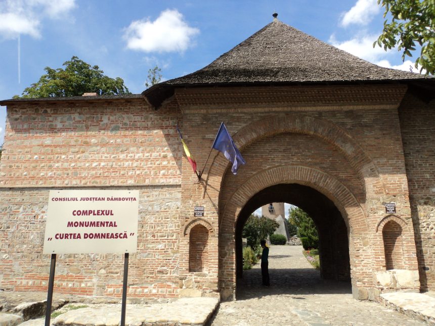 STATISTICI Afla cele mai recente informatii despre turismul din judetul Dambovita