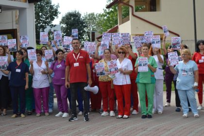 Sanitas Dambovita Sindicatele reprezentative din domeniul Sanatatii propun un model comun de salarizare si solicita inintegrarea completa a acestuia in noua lege