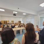 discutii cu parintii si profesorii despre organizarea noului an scolar la gaesti