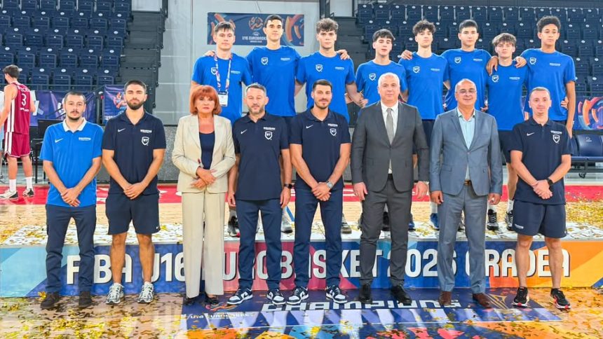 echipa nationala U16 a Romaniei la baschet masculin pozitia 8 la Campionatul European