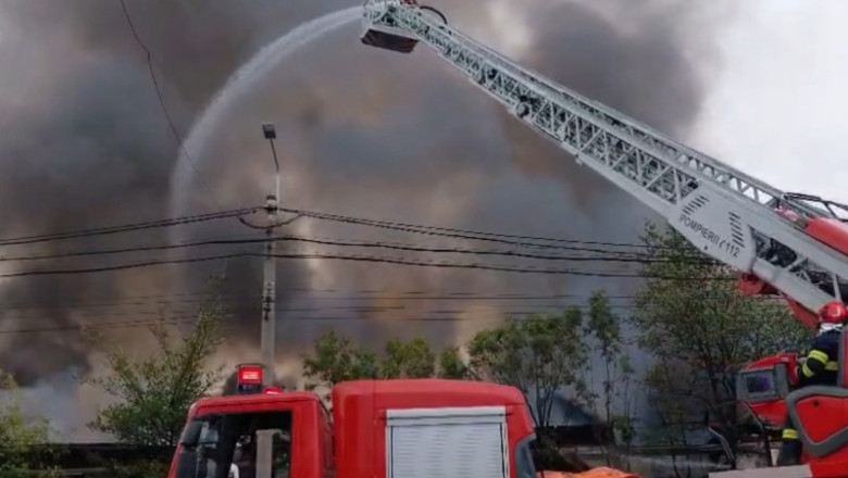 incendiu de mari proportii lang rafinaria lukoil din ploiesti