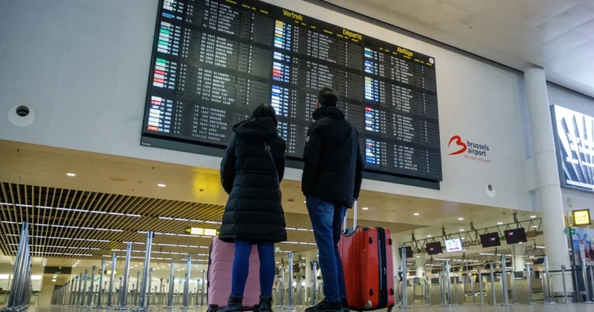 MAE avertizează românii care merg în Belgia: zboruri perturbate la Charleroi