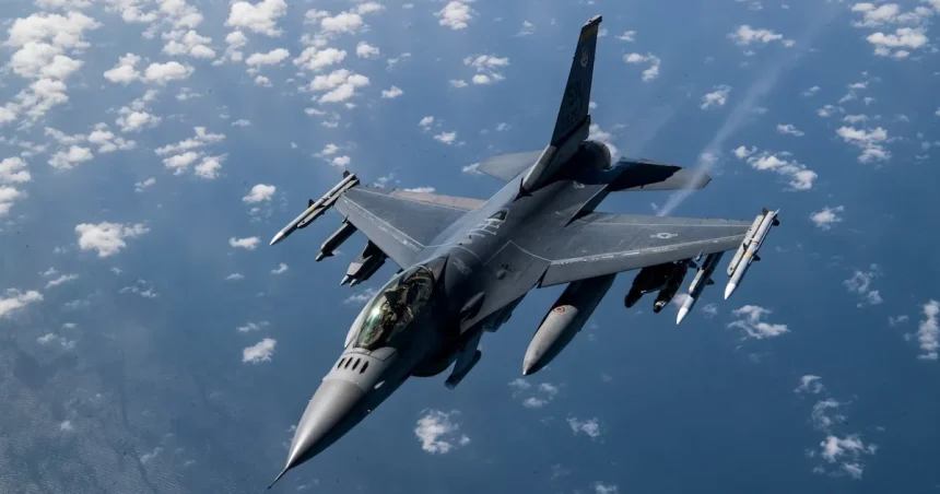 MApN: Două aeronave F-18, ridicate de la sol după detectarea unei ținte aeriene în Tulcea