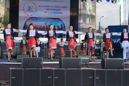 Mugurașii de la Chindie au reprezentat Târgoviștea la festivalul de la Ploiești