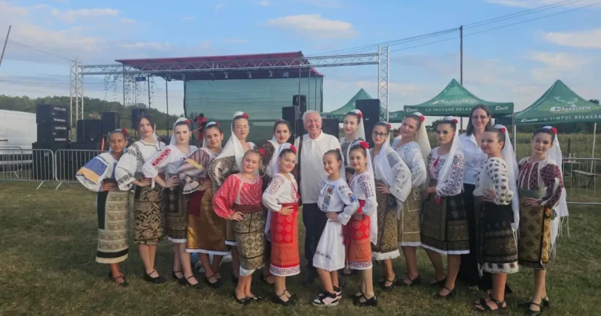 Toamna aceasta încep cursuri gratuite de dansuri populare pentru adulți la Găești